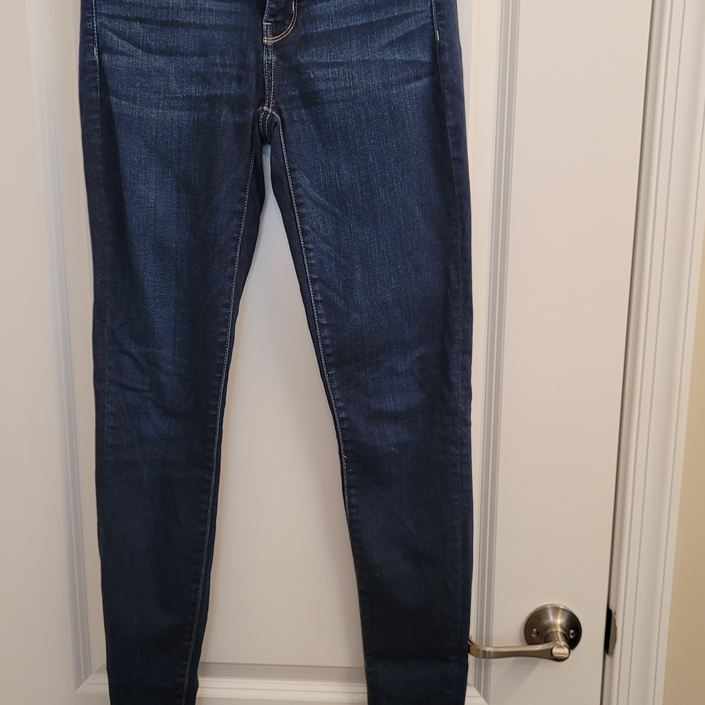American Eagle Skinny Blue Jeans